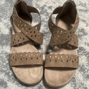 BareTraps tan sandals